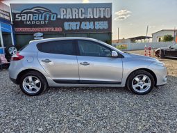 Renault Megane 1.9 dCi Dynamique full