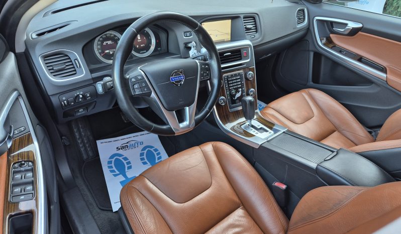 Volvo V60 2.0 D3 Summum