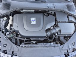 Volvo V60 2.0 D3 Summum full