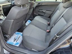 Opel Astra 1.9 CDTI Edition full