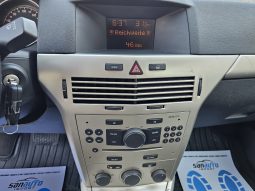 Opel Astra 1.9 CDTI Edition full