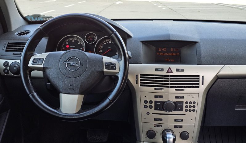 Opel Astra 1.9 CDTI Edition