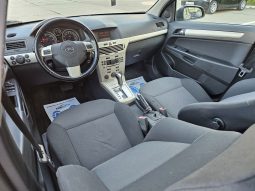 Opel Astra 1.9 CDTI Edition full