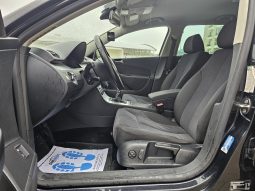 Volkswagen Passat 1.6 TDI Comfortline BlueMotion full