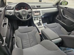 Volkswagen Passat 1.6 TDI Comfortline BlueMotion full