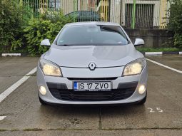 Renault Megane 1.9 dCi Dynamique full