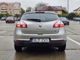 Renault Megane 1.9 dCi Dynamique full