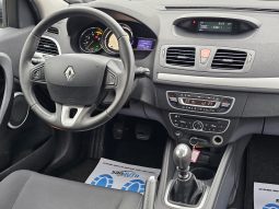 Renault Megane 1.9 dCi Dynamique full