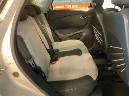 Renault Captur 1.5 dCi Intens full