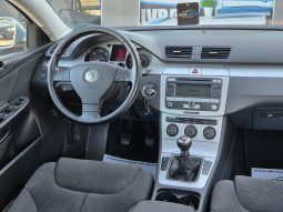 VW Passat B6 2.0 TDI full