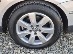 VW Passat B6 2.0 TDI full