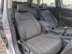 Volkswagen Golf V 1.9 TDI full