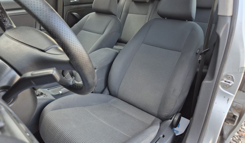 Volkswagen Golf V 1.9 TDI