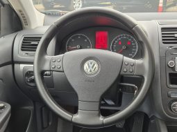 Volkswagen Golf V 2.0 TDI full