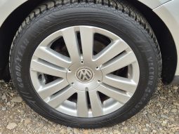 Volkswagen Golf V 2.0 TDI full
