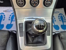 Volkswagen Passat 2.0 TDI Highline full