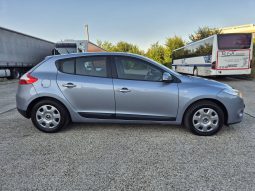 Renault Megane 1.5 dCi TomTom Edition full