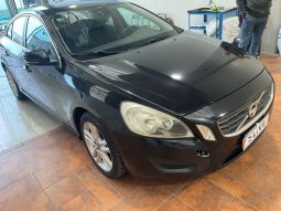 Volvo S60 2.0 D3 Momentum full