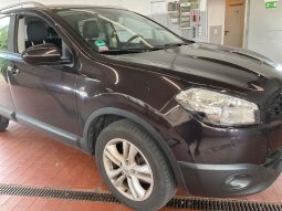 Nissan Qashqai 2.0 dCi Tekna full
