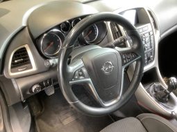Opel Astra 1.7 CDTI Design Edition full