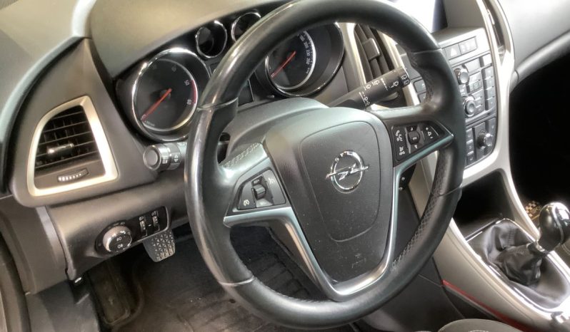 Opel Astra 1.7 CDTI Design Edition