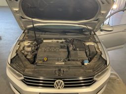 Volkswagen Passat 2.0 TDI Business Line BlueMotion Tech full