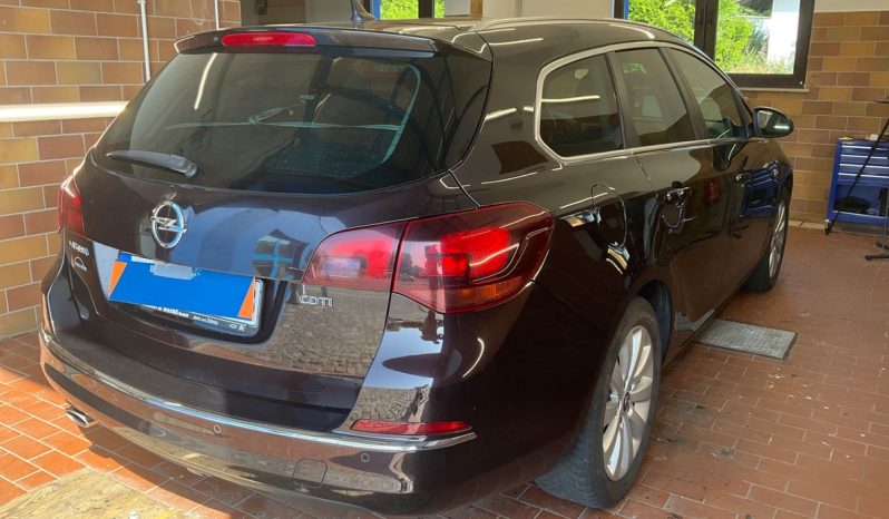 Opel Astra 2.0 CDTI Exklusiv