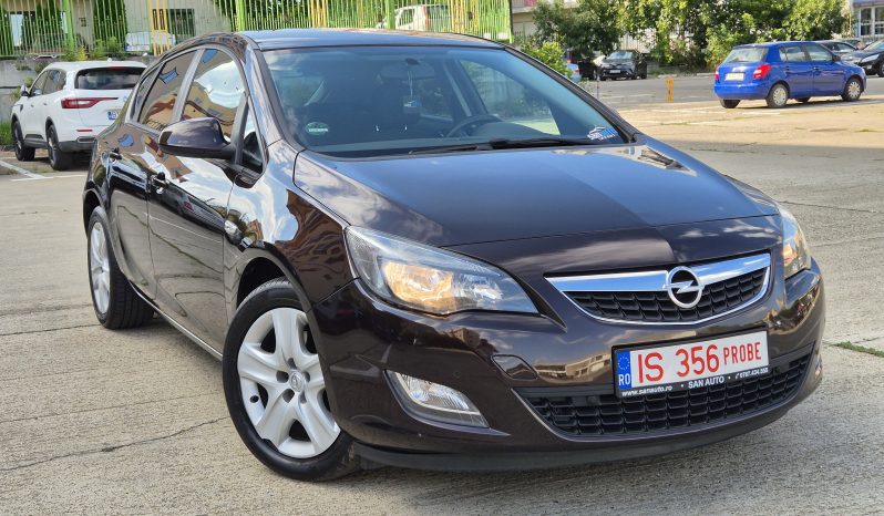 Opel Astra 1.7 CDTI Design Edition