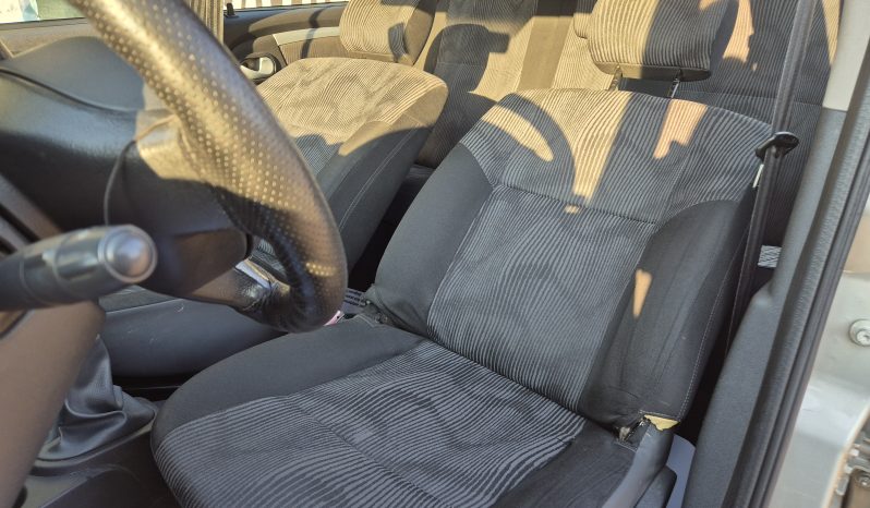 Dacia Sandero 1.6 Laureate