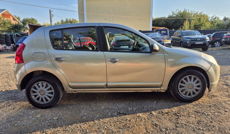 Dacia Sandero 1.6 Laureate