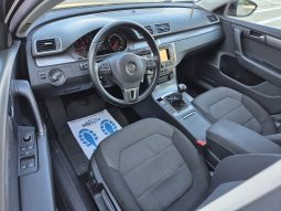 Volkswagen Passat 2.0 TDI Comfortline BlueMotion full