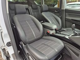Ford Kuga 2.0 TDCi Titanium full