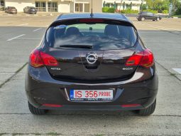Opel Astra 1.7 CDTI Design Edition full