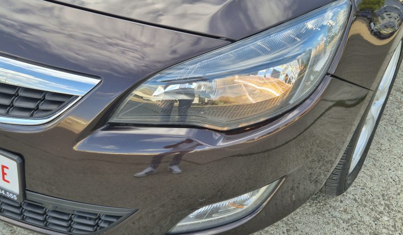 Opel Astra 1.7 CDTI Design Edition