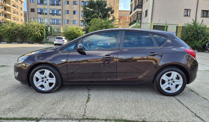 Opel Astra 1.7 CDTI Design Edition