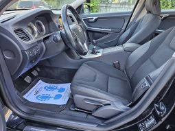 Volvo S60 2.0 D3 Momentum full