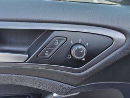 Volkswagen Golf VII 1.6 TDI full