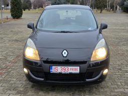 Renault Scenic 1.5 dCi Authentique full