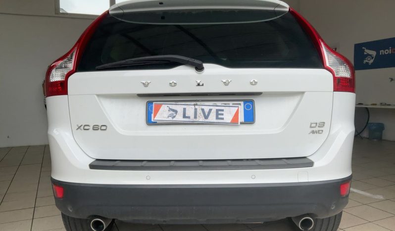 Volvo XC60 2.4 D4 Momentum AWD