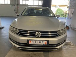 Volkswagen Passat 2.0 TDI Business Line BlueMotion Tech full