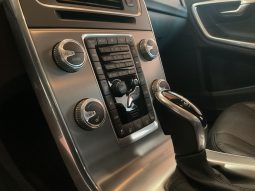 Volvo V60 2.0 D4 Summum full