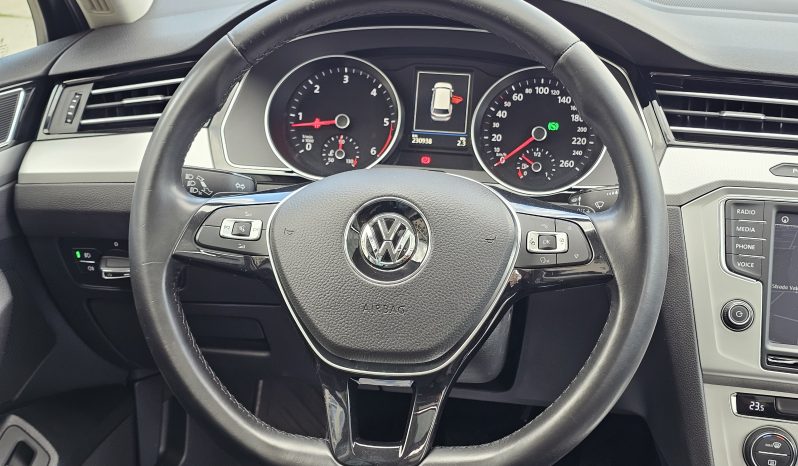 Volkswagen Passat 2.0 TDI Comfortline BlueMotion
