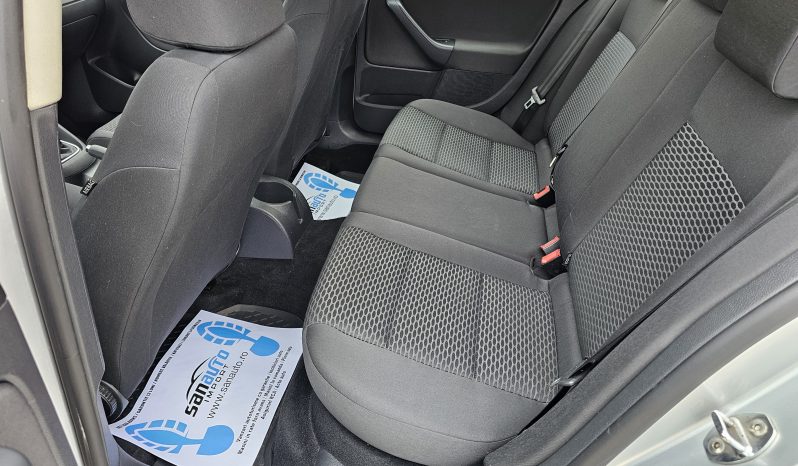 Volkswagen Golf VI 1.6 TDI