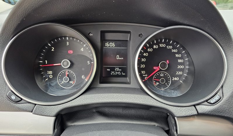 Volkswagen Golf VI 1.6 TDI