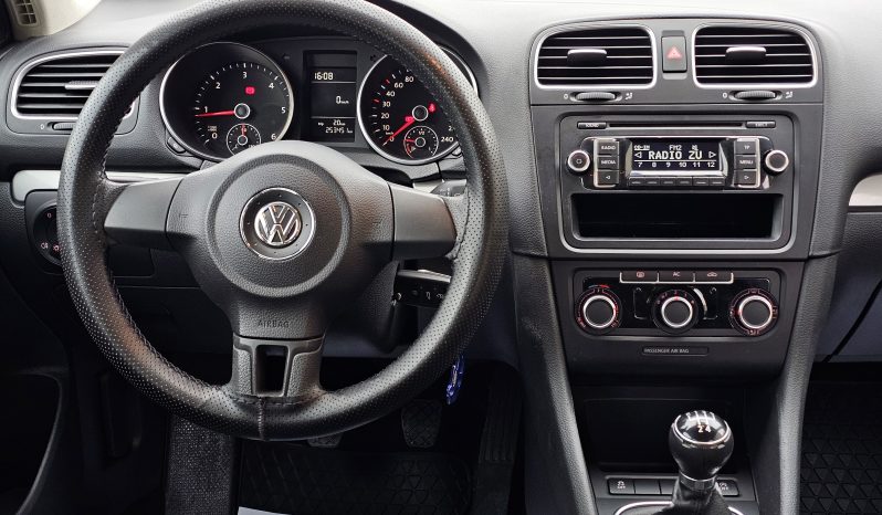 Volkswagen Golf VI 1.6 TDI