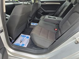 Volkswagen Passat 2.0 TDI Business Line BlueMotion Tech full
