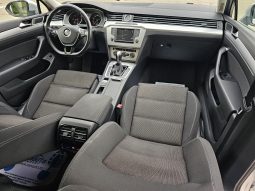 Volkswagen Passat 2.0 TDI Business Line BlueMotion Tech full