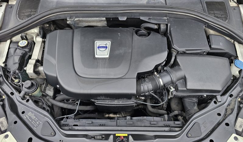 Volvo XC60 2.4 D4 Momentum AWD