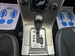 Volvo XC60 2.4 D4 Momentum AWD full