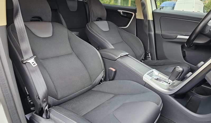 Volvo XC60 2.4 D4 Momentum AWD